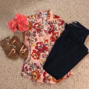 Express size small button up top